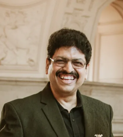 Rakesh Gandhi - Father of the Bride